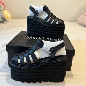 Current Mood x Dolls Kill - MISS ME MUCH PLATFORM SANDALS